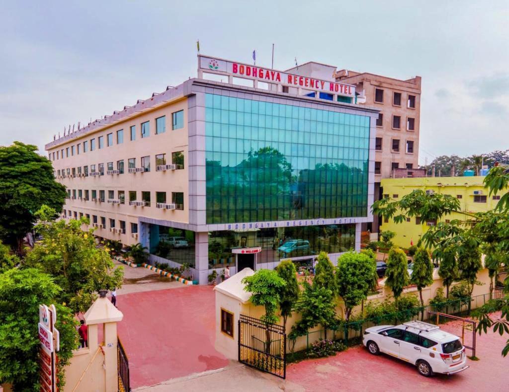 Bodhgaya Regency Hotel Экстерьер фото