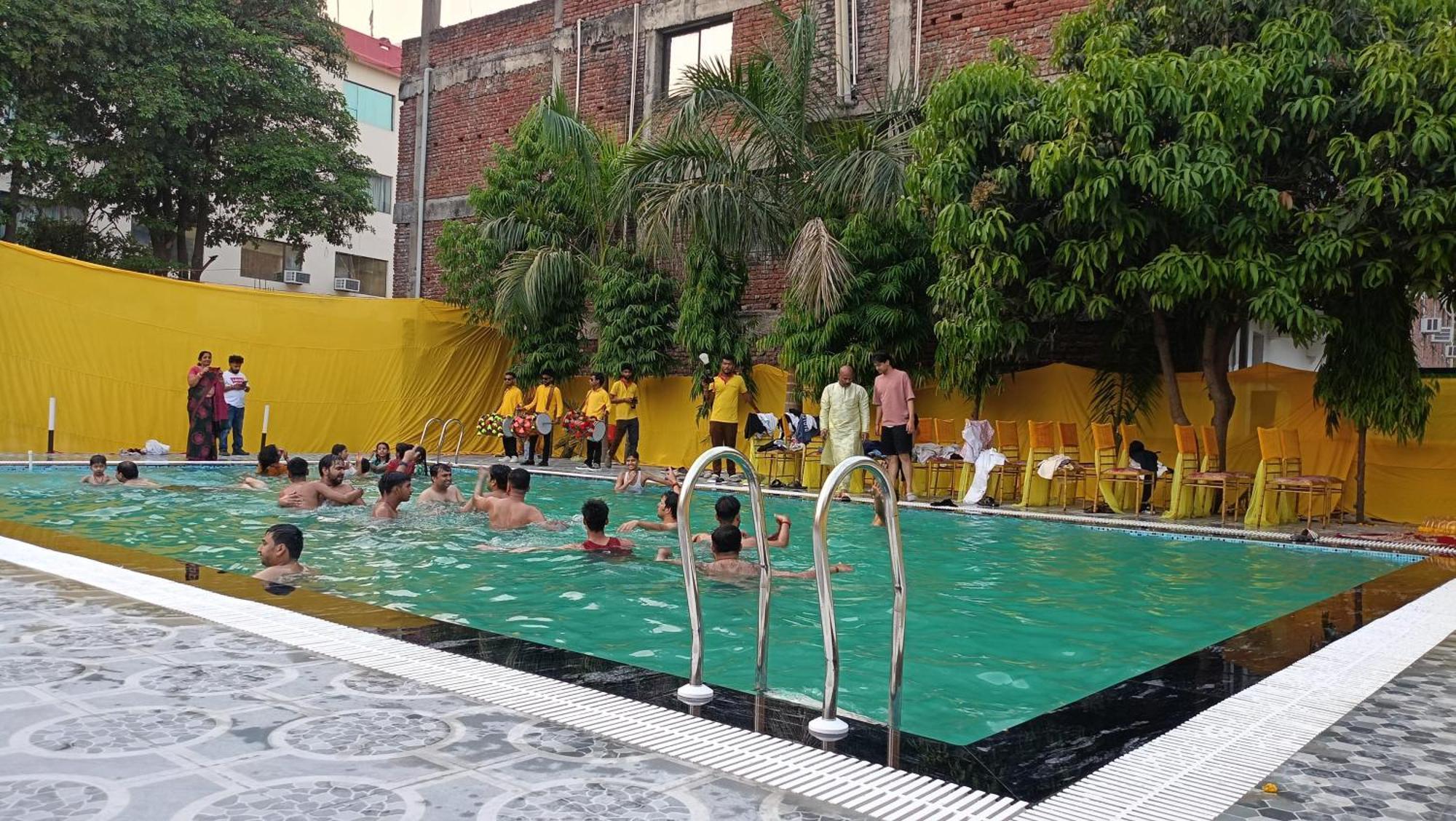 Bodhgaya Regency Hotel Экстерьер фото
